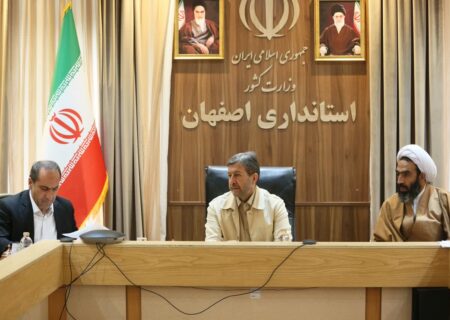 استاندار اصفهان: آموزش شوراها باید از هم اکنون آغاز شود