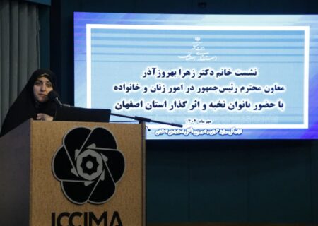 بهروزآذر: حل مسئله حجاب باید با نگاه فرهنگی و از درون خانواده باشد