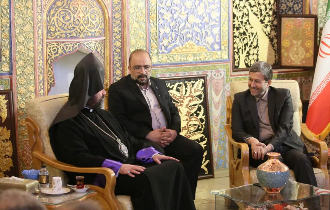 اصفهان مظهر وحدتی است که به روحانیون مسیحی تعلیم داده می‌شود