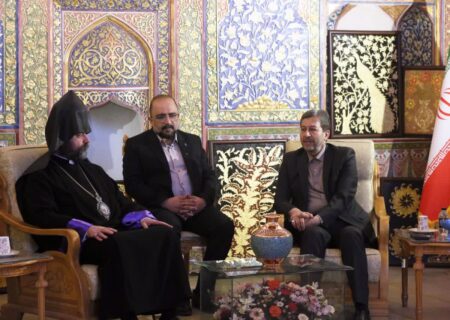 استاندار اصفهان: روح صفاخانه‌ها در اصفهان با رویکرد اسقف اعظم ارامنه تداوم یافت