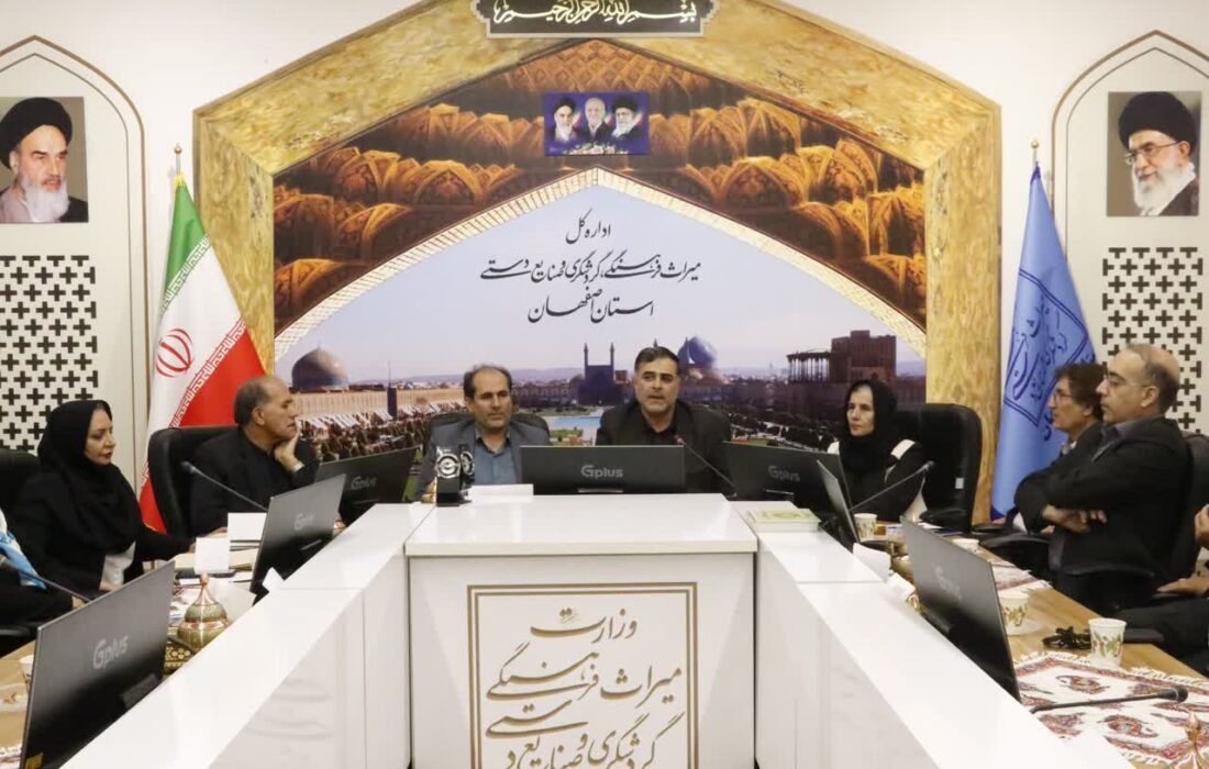 رونق و فروش جهانی صنایع دستی استان در گرو خلق آثار کاربردی و جدید است