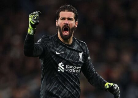 مدت دوری آلیسون از ترکیب لیورپول مشخص شد