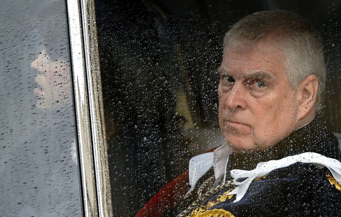 رسوایی خاندان ویندزور به اوج رسید؛ اندرو از سلطنت خلع شد