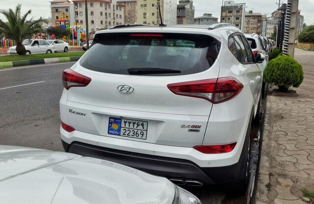 نخستین پلاک خودرو در منطقه آزاد اینچه برون صادر شد