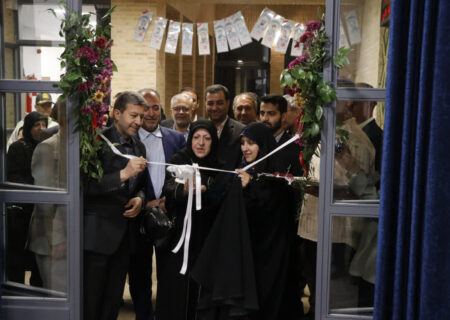 اصفهان گام‌های بلندی در مسیر توسعه آموزشی و فرهنگی برداشته است/۲۸ مدرسه در هفته دولت افتتاح شد