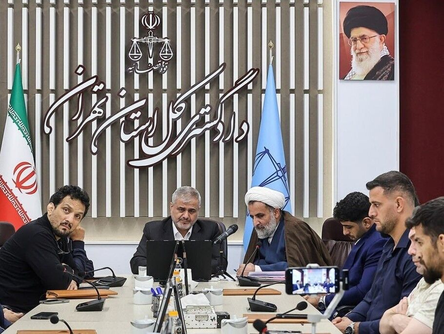 اعضای تیم ملی کشتی سفیران صلح عدلیه شدند