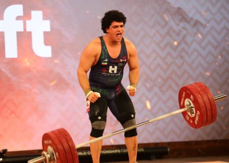 جدال نفس‌گیر زارع در فورده