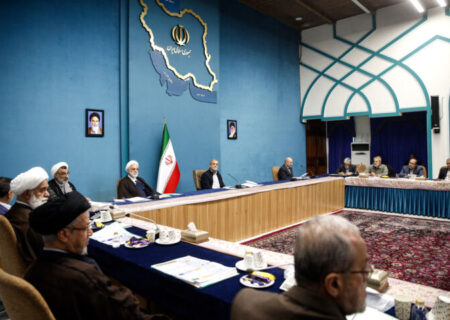 اول مهر روز پرچم شد