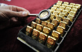 خرید بی‌سابقه طلا توسط روس‌ها؛ جنگ عادت‌های پس‌انداز را تغییر می‌دهد