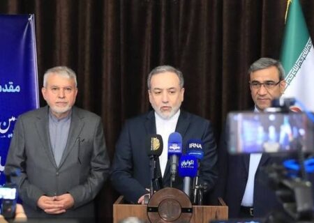 عراقچی: زیاده‌خواهی آمریکا باعث شده به میز مذاکره باز نگردیم