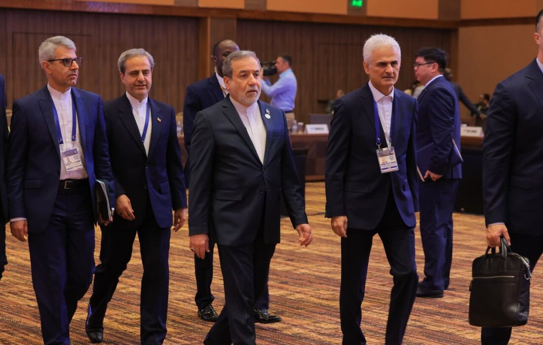 عراقچی در اوگاندا/ تاکید بر اصول بنیادین «عدم تعهد» در فضای تهدیدات جدید جهانی