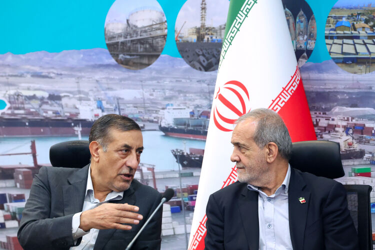 قائمپناه: ارتقای شاخصهای آموزشی، آب و اشتغال هرمزگان اولویت دولت است