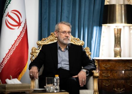 لاریجانی: تفکر آمریکا و اسرائیل احمقانه است