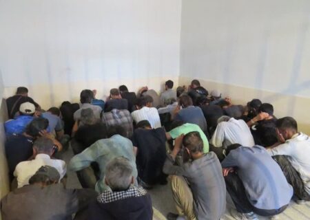 ۳۲ نفر خرده فروش مواد مخدر در لنجان دستگیر شدند