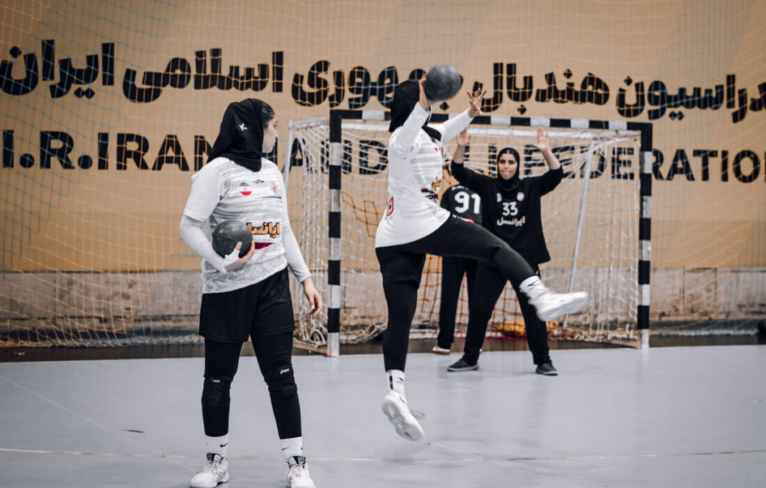 ۱۹ بازیکن به سومین اردوی تیم هندبال جوانان دختر دعوت شدند