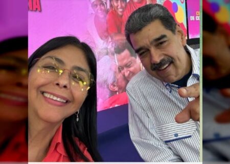 معاون رئیس جمهور ونزوئلا ادعای مذاکره با آمریکا برای سرنگونی مادورو را تکذیب کرد