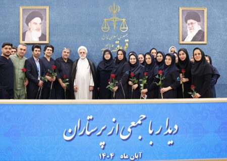 رئیس قوه قضاییه: پرستاران در پیشبرد امور قضایی در تنگنا نمانند