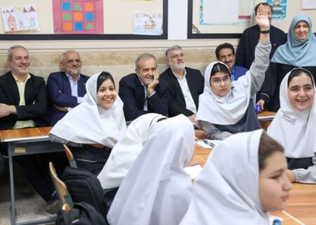 رئیس جمهور: با مشارکت خانواده‌ها نابرابری آموزشی را از میان برمی‌داریم