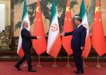 بازگشت تحریم‌های ایران، لحظه‌ای تعیین‌کننده برای چین و جهان است/جغرافیا؛ برگ برنده تهران
