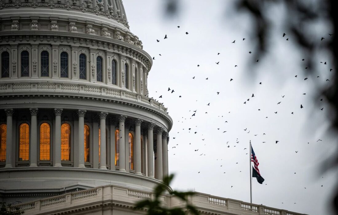 تاثیر تعطیلی دولت آمریکا بر طلا؛ سپتامبر برای فلز زرد سنگتمام گذاشت!