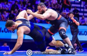 کشتی فرنگی زیر ۲۳سال قهرمانی جهان شد/ فرخی و هدایتی به نیمه نهایی راه یافتند