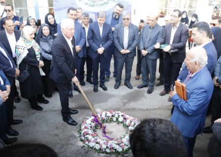 کلنگ‌زنی ورزشگاه بانو زهره کاردان‌پور