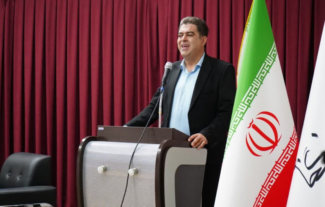 ضرورت رعایت قانون ممنوعیت به‌کارگیری اسامی و اصطلاحات بیگانه در تابلوهای صنفی