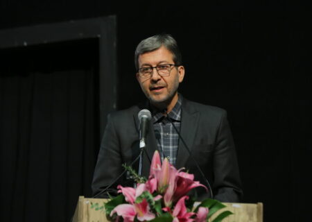 استاندار اصفهان خواستار تغییر الگوی فکری از مدرک‌گرایی به مهارت‌آفرینی شد