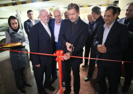 همه موظف به ایفای نقش برای توسعه اصفهان هستیم