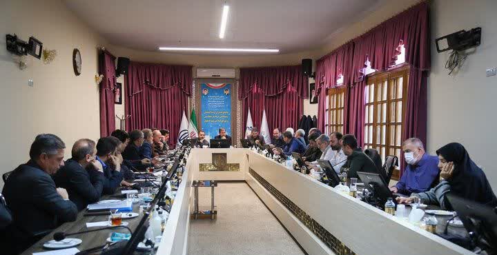 اتخاذ راهبرد جهش کارآفرینی و حل چالش‌های کلیدی اصفهان 