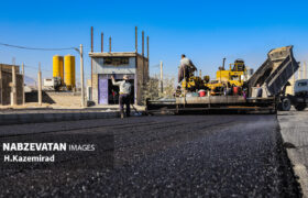 اجرای پروژه آسفالت ریزی منطقه کارگاهی مزاحم شهری سده لنجان