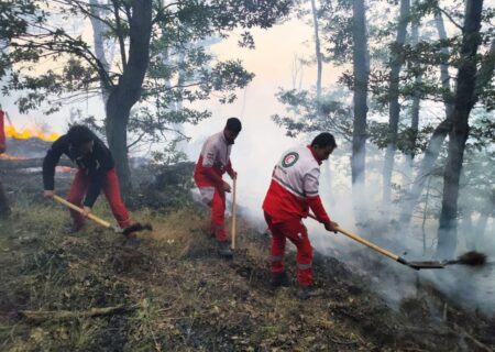 گسترش آتش‌سوزی در الیت چالوس پس از هشت روز متوقف شد