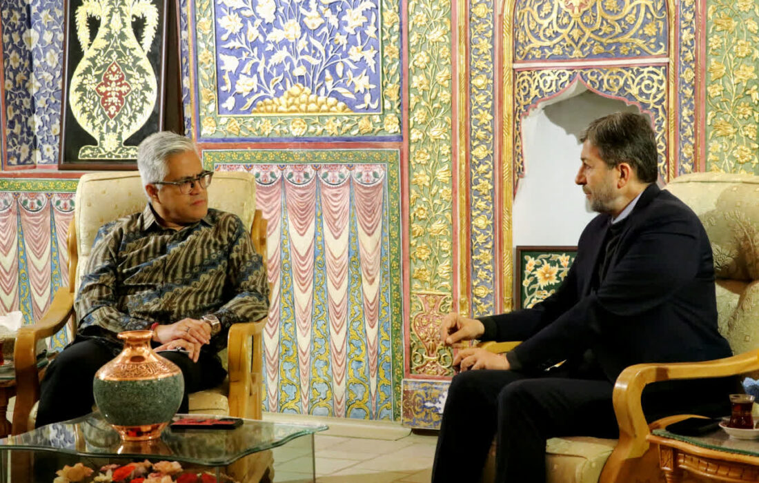 اندونزی به دنبال توسعه تعاملات اقتصادی و مردممحور با ایران است/ارتباطات استانی را افزایش میدهیم