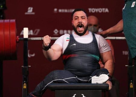 طلای روح‌الله رستمی در پاراوزنه‌برداری