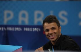 رنگرز: وزارت ورزش برای رفع مشکلات فدراسیونها تلاش میکند