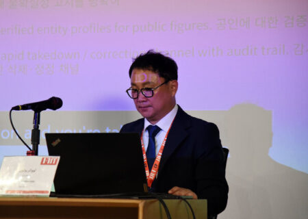 بررسی مزایا و معایب هوش مصنوعی