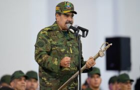 رئیس‌جمهور ونزوئلا: شکست در این برهه حساس جایز نیست