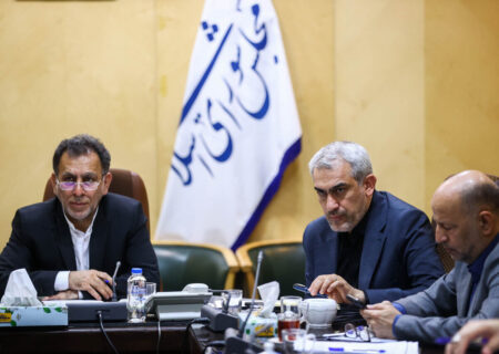 سپهوند: نحوه توزیع درآمد مالیات بر ارزش افزوده با حضور وزیر اقتصاد بررسی شد