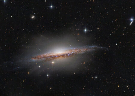 عکس روز ناسا از یک کهکشان مارپیچی