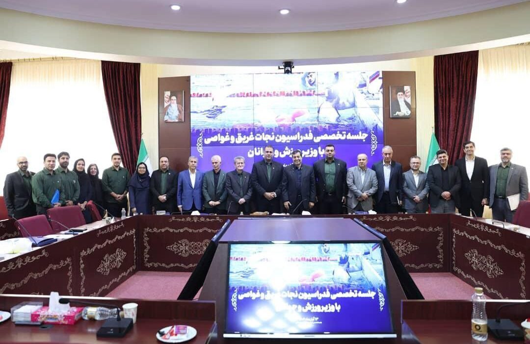 تاکید وزیر ورزش بر استفاده فدراسیون نجاتغریق از ظرفیتهای موجود