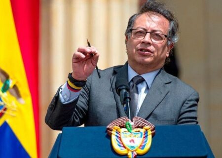 کلمبیا تبادل اطلاعات با آمریکا را متوقف کرد