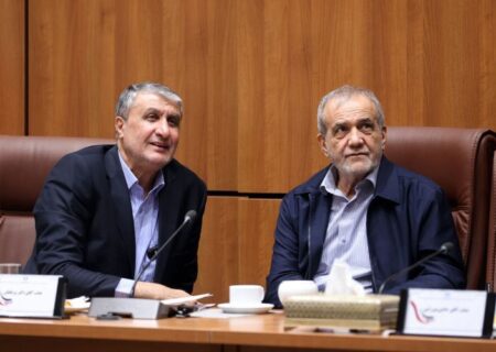 پزشکیان: اراده ایران برای گسترش صنعت هسته‌ای پاسخ به نیازهای کشور است نه تولید سلاح