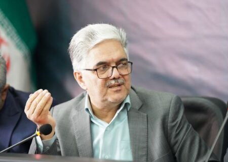 تراکم جمعیت لنجان ۷ برابر میانگین کشور است