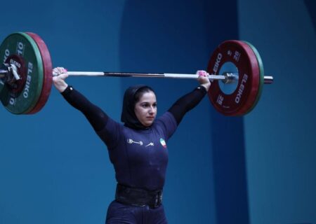 ریحانه کریمی به دو نشان برنز رسید