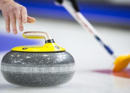 تیم‌ها و نفرات برتر مسابقات کرلینگ نوجوانان کشور در گیلان معرفی شدند