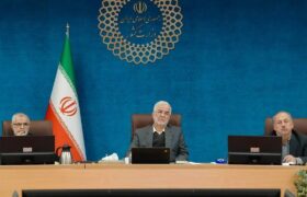 مومنی: دستگاه‌های دولتی باید در صرفه‌جویی پیشگام باشند