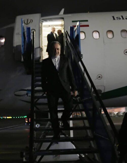 عراقچی وارد مینسک شد