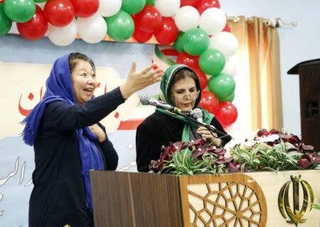 آینده درخشان است، اما بدون آموزش محقق نمی‌شود