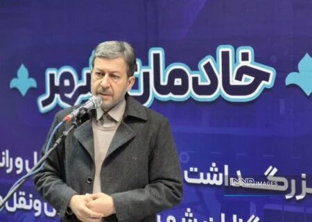 موضوع رفاهی و حمایت‌های معیشتی رانندگان اتوبوسرانی در اولویت قرار گیرد