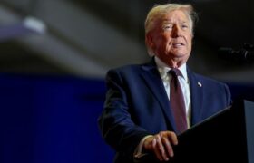 افشای میلیون‌ها پروندهٔ اپستین